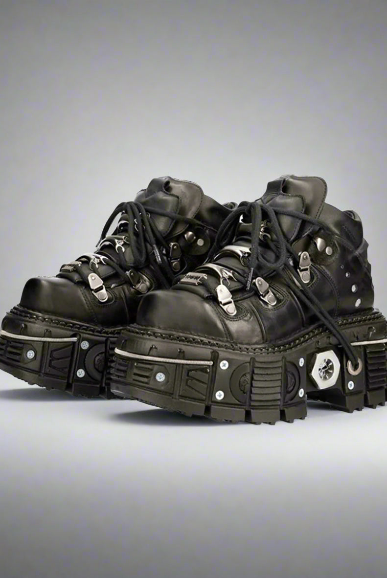 Metallic_trim_women_motorcycle_biker_sneaker