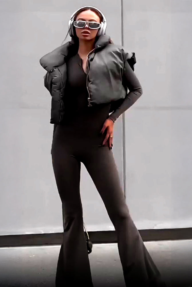 Modern_Women_Two-Piece_Set_Flare_Pant_Jumpsuit_with_Short_Bubble_Vest_Aviator_Jackets-black