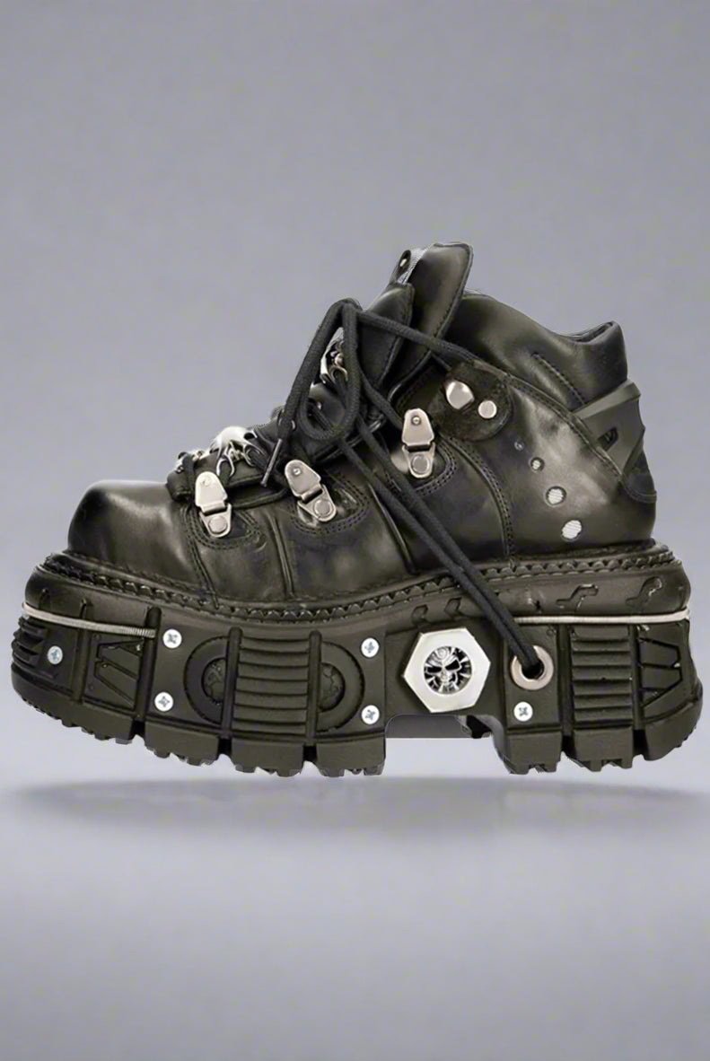 Trendy_metal_trim_women_motorcycle_punk_biker_sneaker