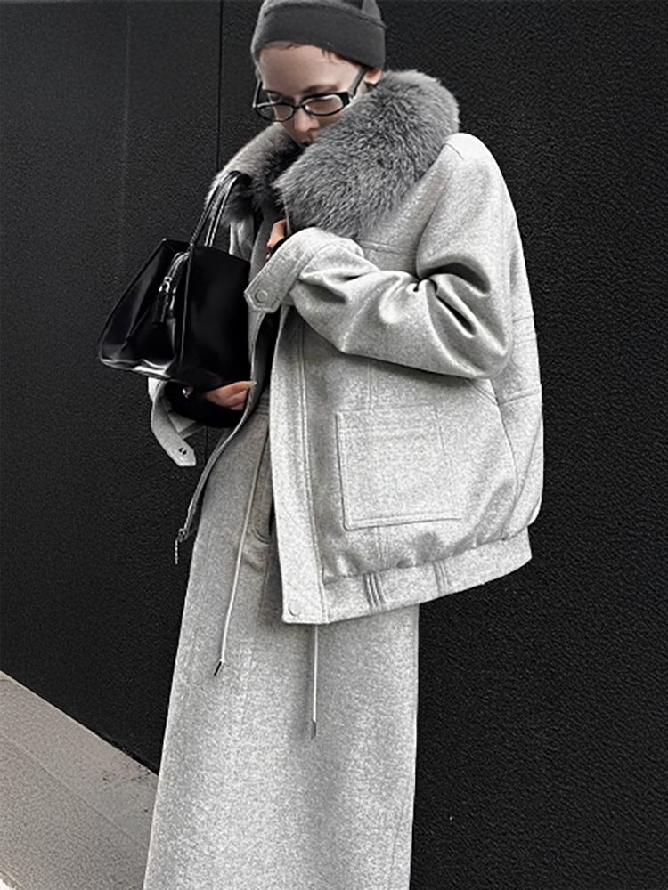 Women_s_Winter_Two-Piece_Set_with_Faux_Fur_Collar_Jacket_and_Midi_Skirt-4